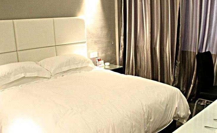 Nandan County Hongyuan Hotel  Guest Room