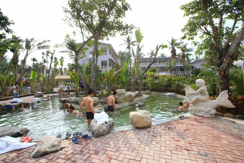 Jinling Hot Springs Resort 休闲