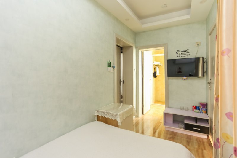 Tea House Hotel Guest Room