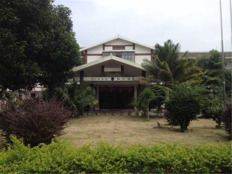 QI CAI HONG HE HOTELOver view