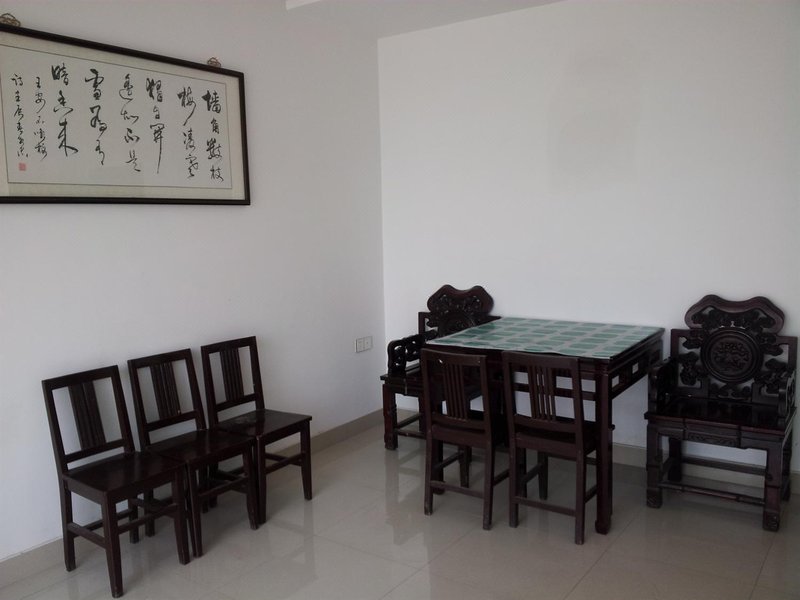 Qingxin Family HostelRestaurant