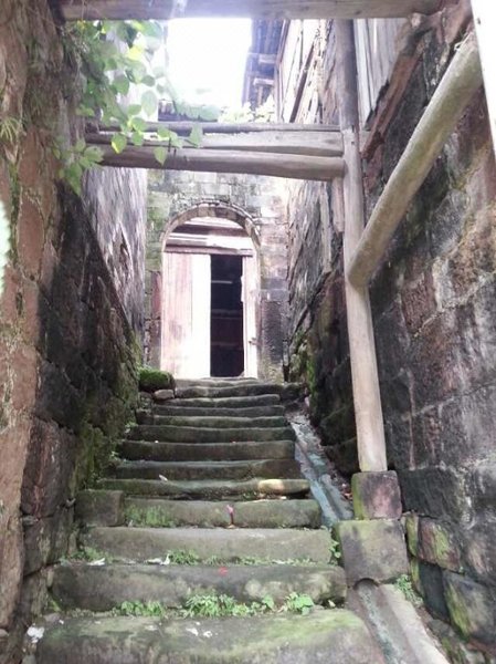 Hongcun Guanchuanyilou Hotel Over view