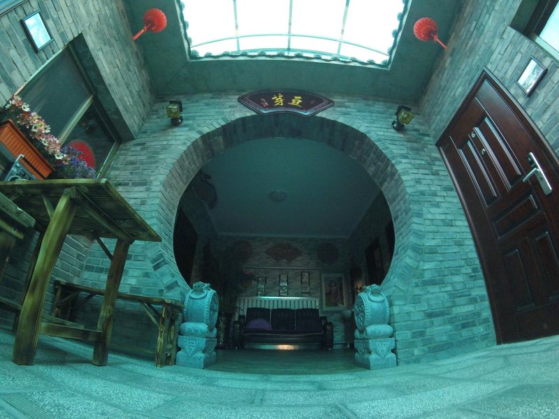 Zhangye DouYa Youth Hotel Over view