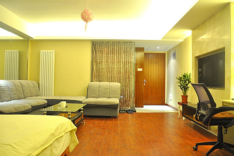 临沂印象城主题自助公寓