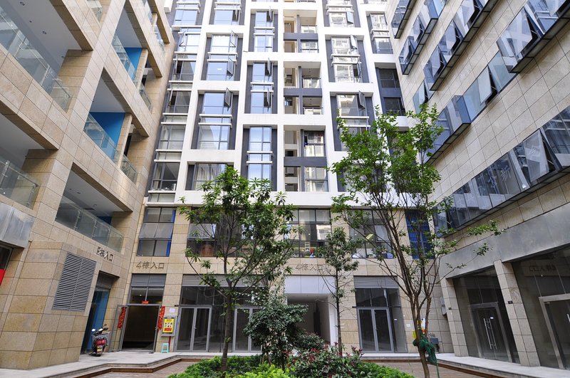 Kunming Cloud Inn RunchengOver view