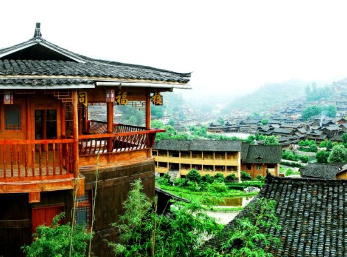 Tongfulou Hotel (Xijiang Fengyuqiao)Over view
