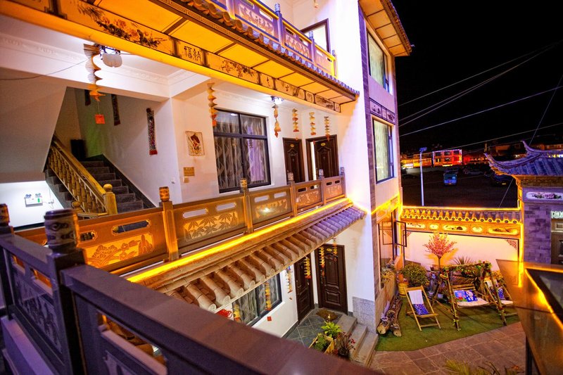 Dali Ancient Town Zicheng Shuixie Hostel Over view