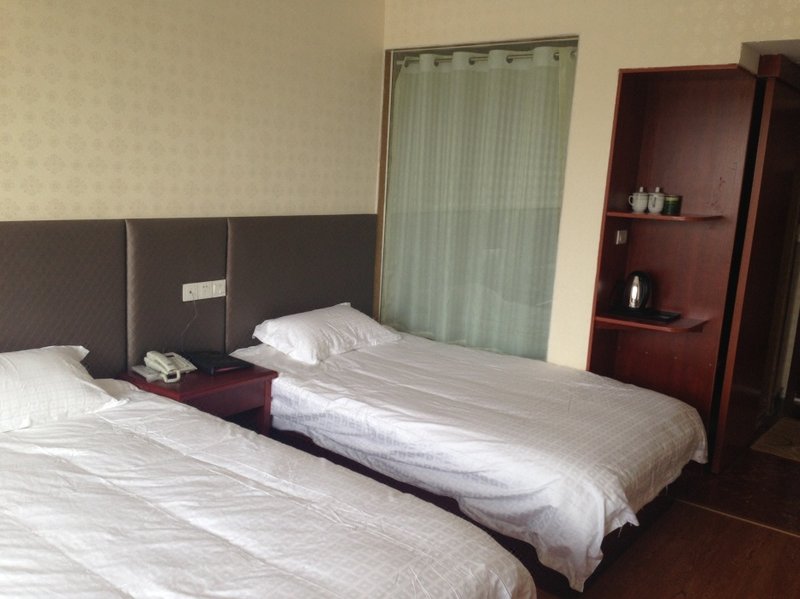 Huanggang 0713 Hotel Guest Room