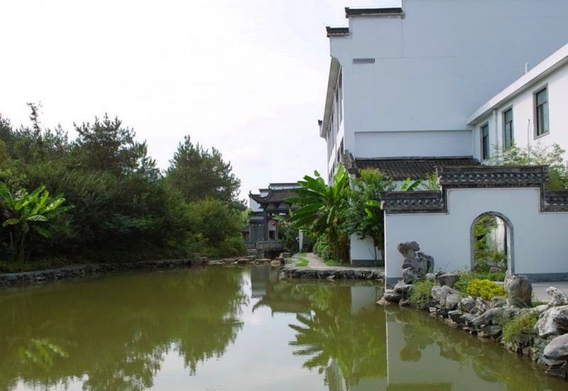 Huizhou Culture Park (Huangshan Huashang Villa) Over view