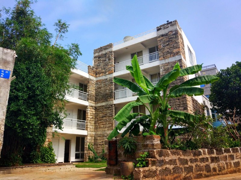 Weizhou Island Jingzhi Holiday HotelOver view