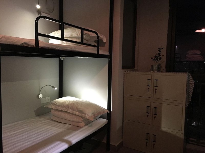 Run Wild Hostel Guest Room