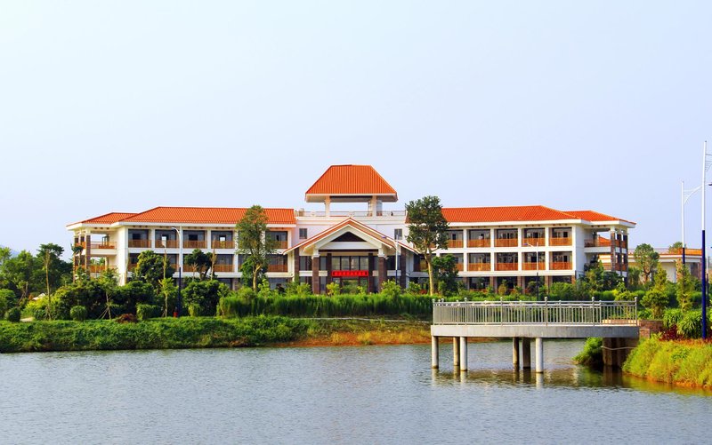 Lvhu Bay Hotel over view