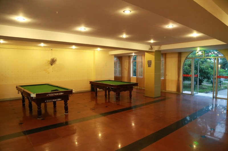 Zhuhai Baitenghu Nongmin Holiday Hotel 休闲