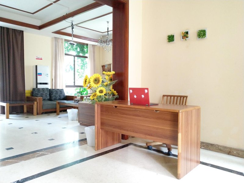 Grace bayHotel public area