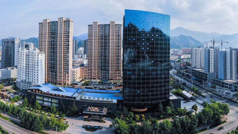 Longyu International Holiday Hotel over view