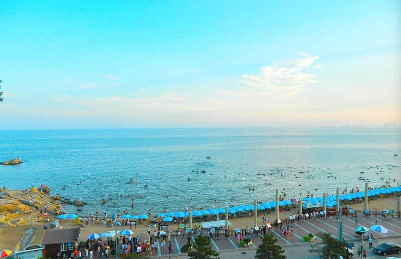 Laohushi Sea View Holiday Hotel Over view