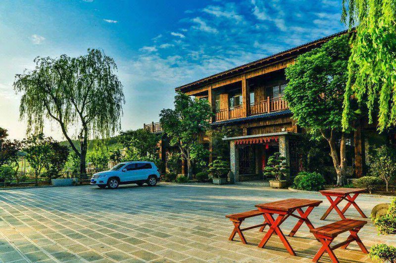 Xiankelai International Hotel Over view