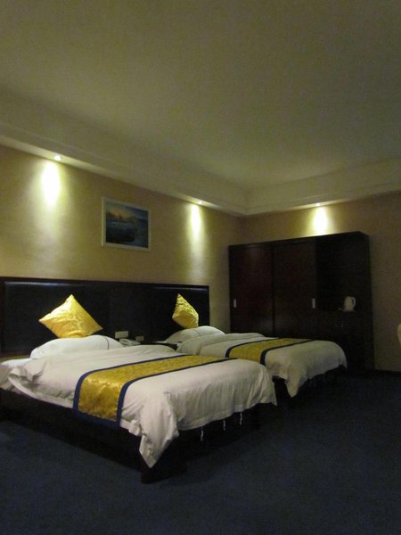 Dongjia Fengqing Hotel Guest Room