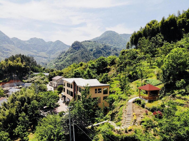 Ten Rooms InnOver view