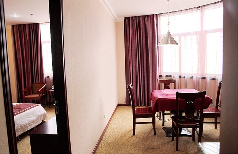 Qinhan Hotel Guest Room