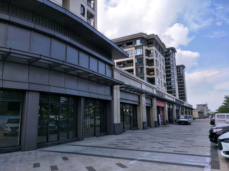 Four Seasons Mansion Apartment HotelOver view