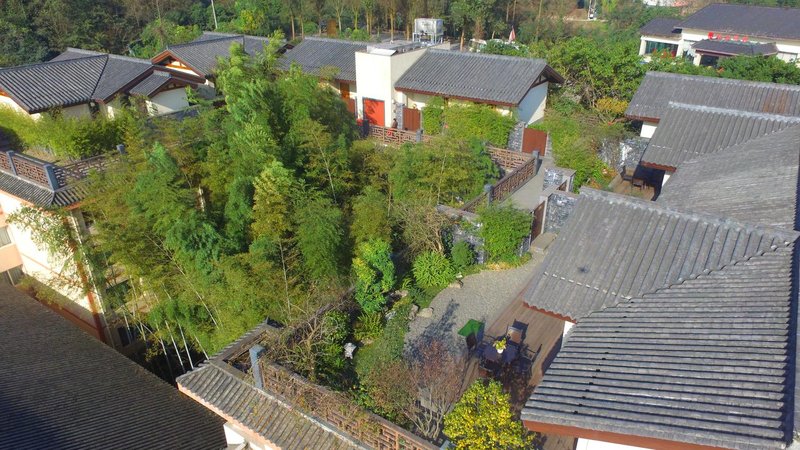 Mount Emei View Hot Spring Soup House Over view