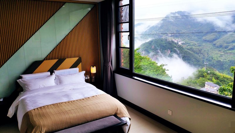 Ten Rooms InnGuest Room