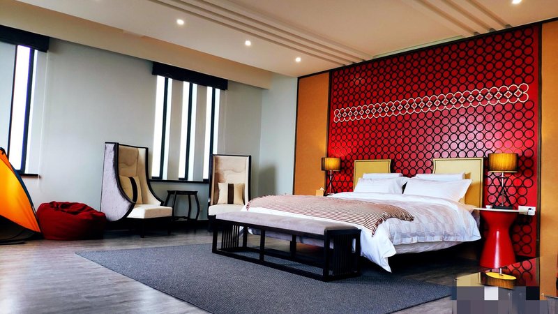 Ten Rooms InnGuest Room