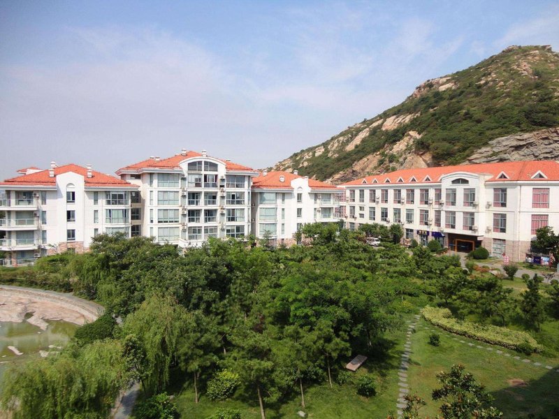 The Rooms With View Hotel in LianyungangOver view