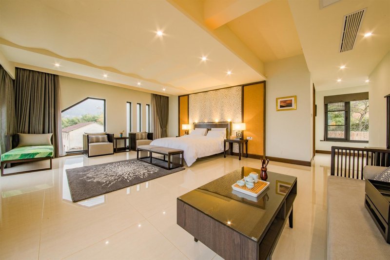 Ten Rooms InnGuest Room