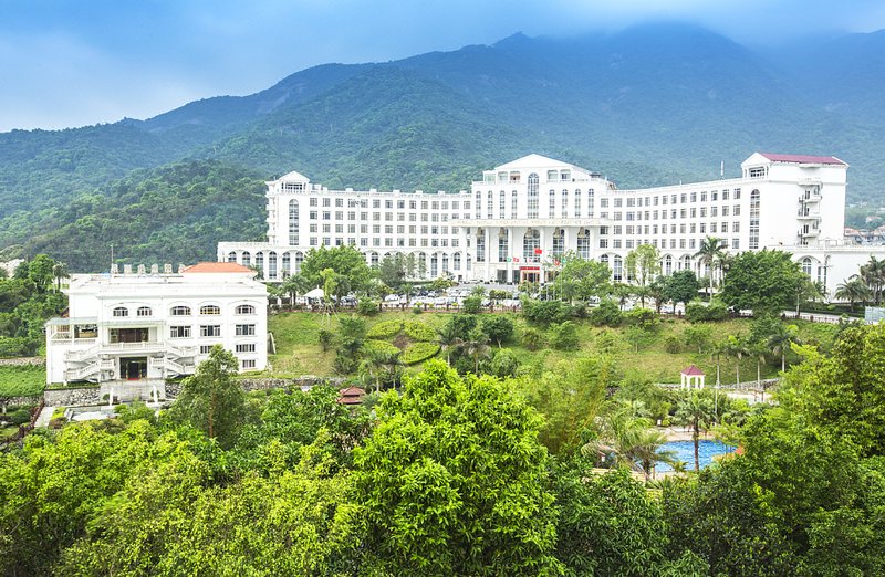 Luofushan Jiabaotian International Hotspring Resort Over view