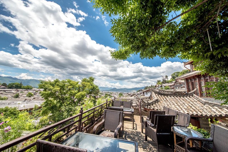 Lijiang Old Town Castle HotelOver view