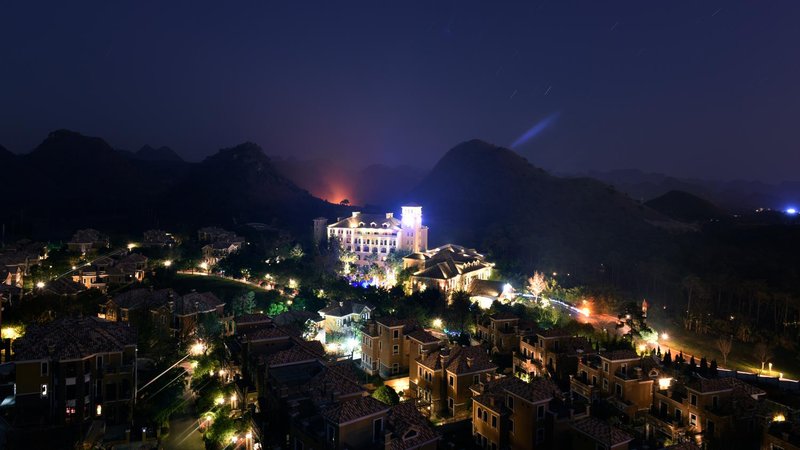 Xingyi Zhaozhuang Resort Hotel Over view