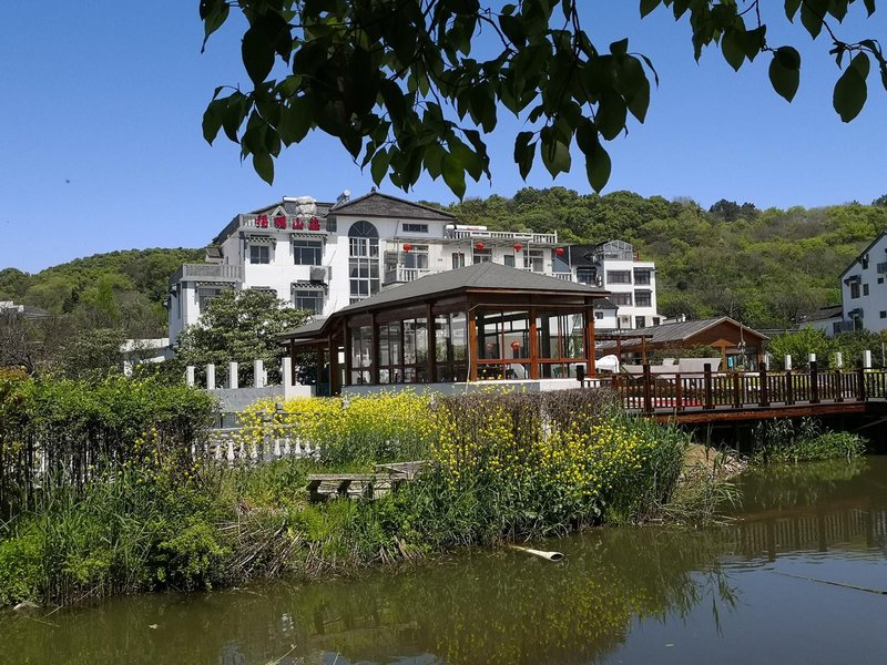 FUMING VILLA Over view