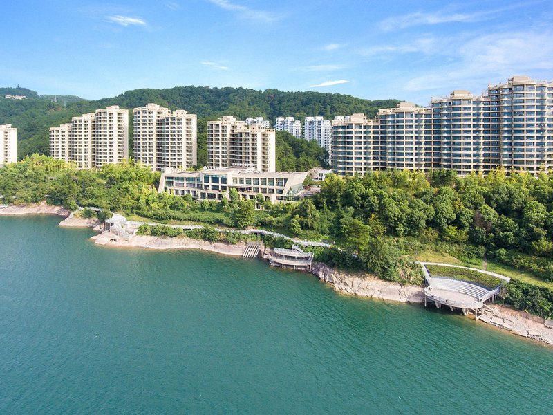 Qiandao Lake Lijing Hotel and Resorts over view