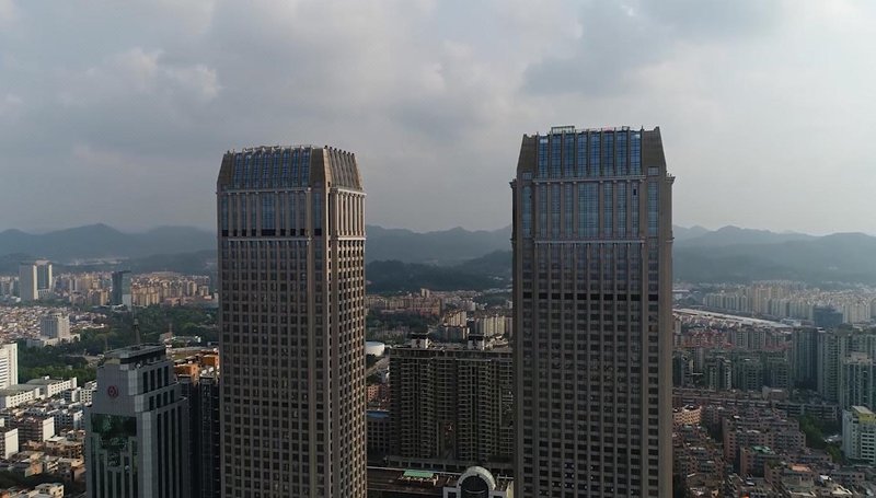 Hilton Zhongshan Downtown Over view