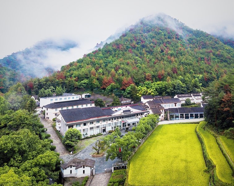 Tiantai Hotel over view