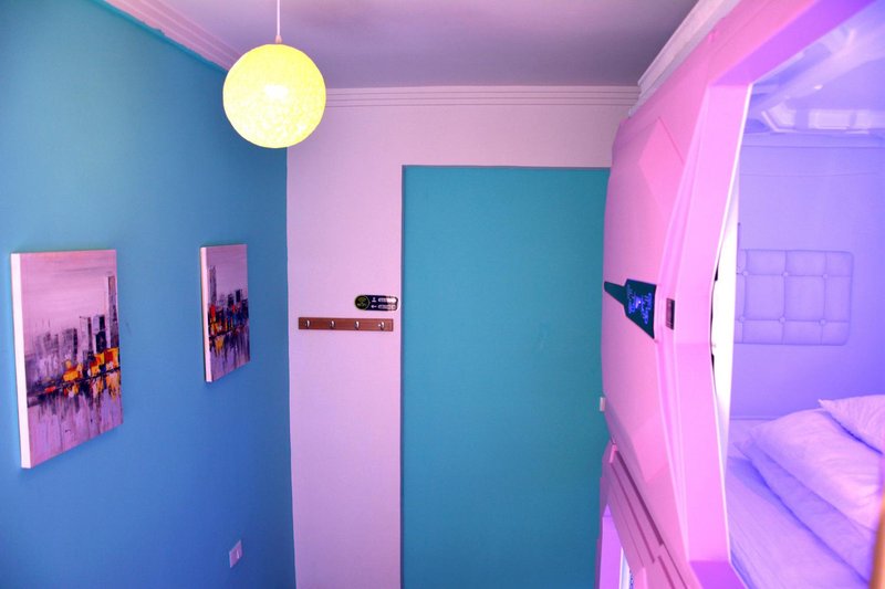 Qianduoduo Capsule  HostelGuest Room