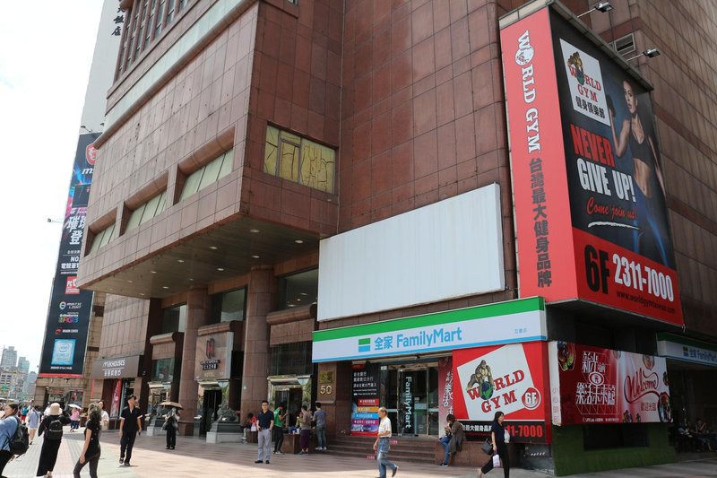 Sky 19 Hotel酒店外观