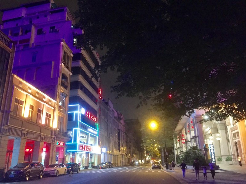 Hongcheng Hotel (Guangzhou National Respiratory Medicine Center Haizhu Square Metro Station) Over view