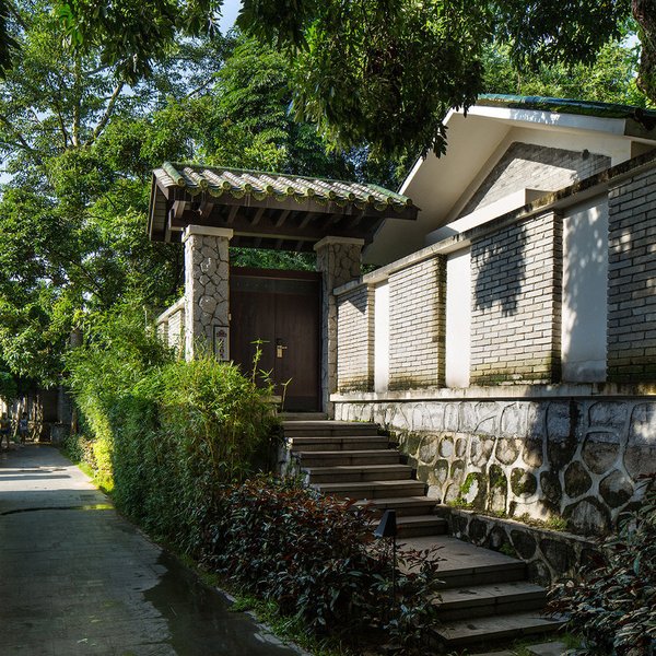 Qixianling Baoting Liyuan Hot Spring HotelOver view