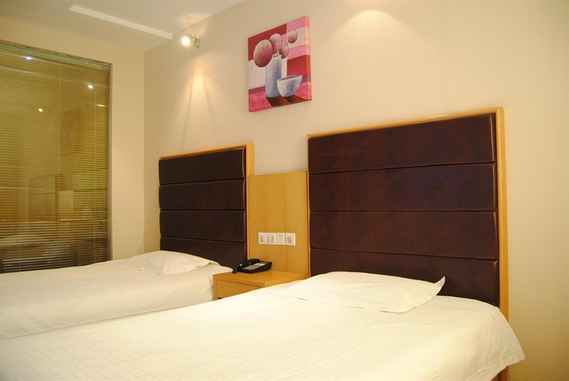 TEUE Go Hotel (Zhengzhou Zhenghong City Zoo)Guest Room