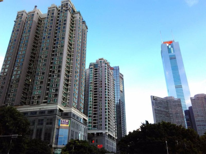 Sunshine Hostel of GuangZhou East Railway Station Over view