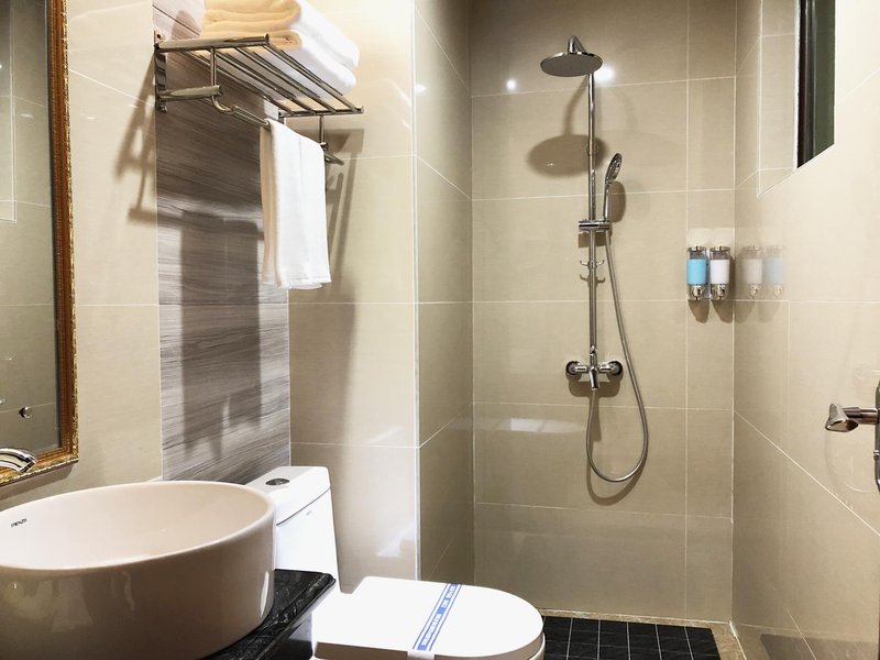 Haotian Hotel Guest Room