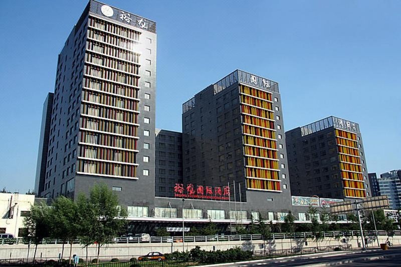 Yulong International HotelOver view