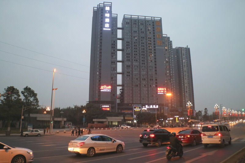 Xin Gang Hotel Over view