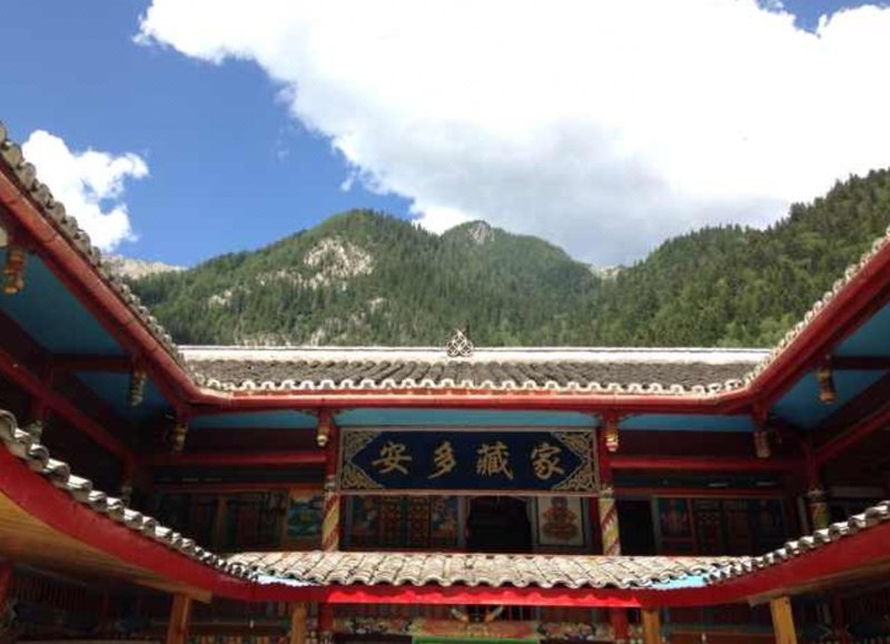 Ando Hotel Over view