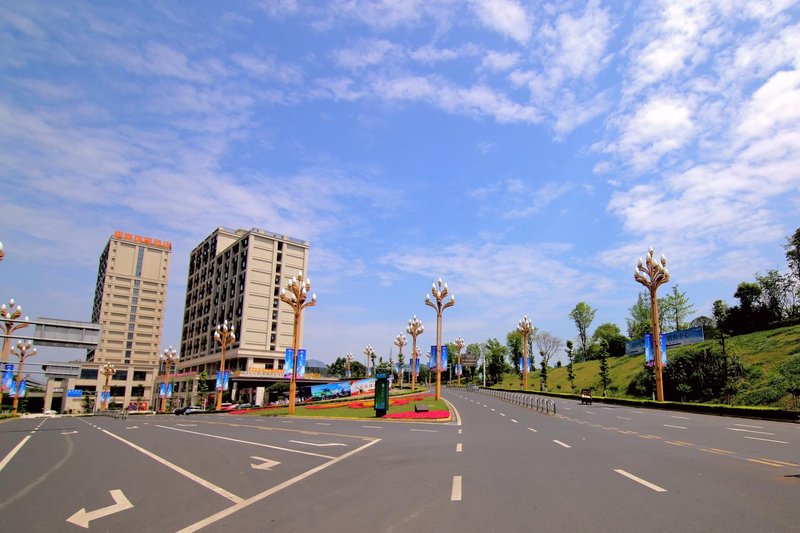 Kangjia Yiju Emeiyuan Hotel Over view