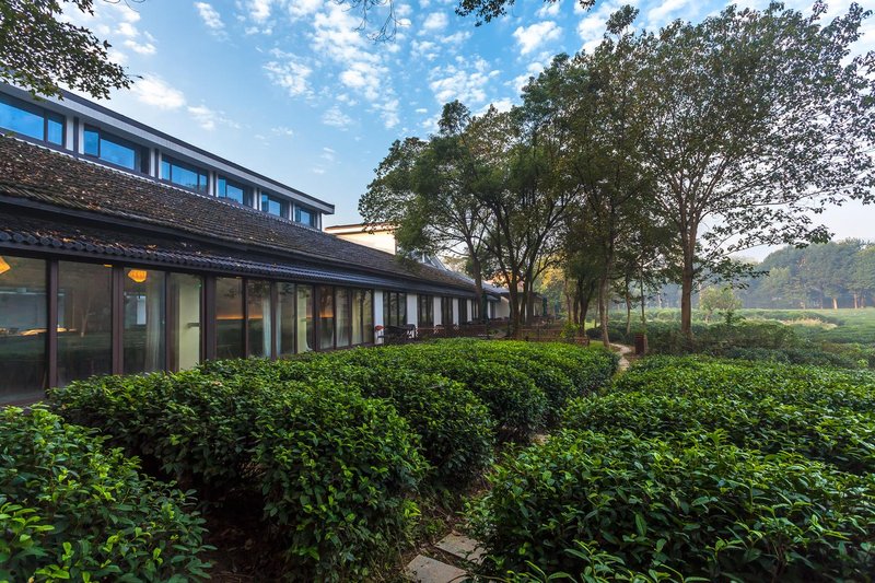 Hangzhou Shusheng Longjing Hotel Over view