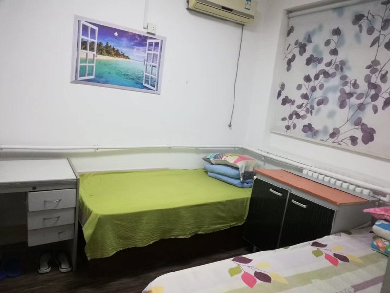 Yanwo International Youth Hostel Jinan Honglou Guest Room